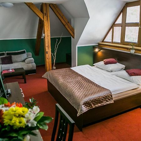 Hotel Best Острава Екстериор снимка