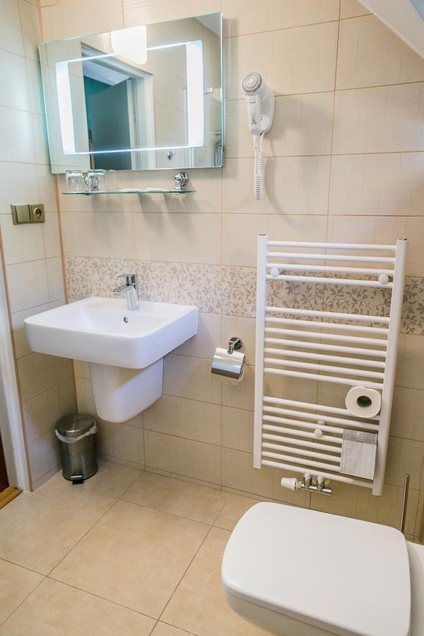 Hotel Best Острава Екстериор снимка